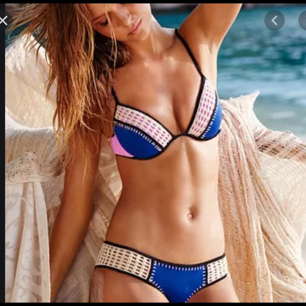 Victoria Secret Crochet Bikini 32B top, M bottom